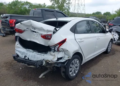 2022 Hyundai Accent Se z USA, uszkodzony, nr VIN 3KPC24A62NE171655